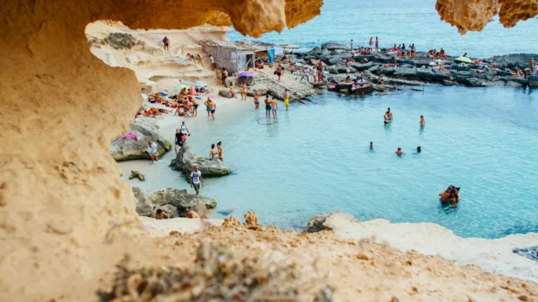 12 Places to Live Abroad When Moving Out of America